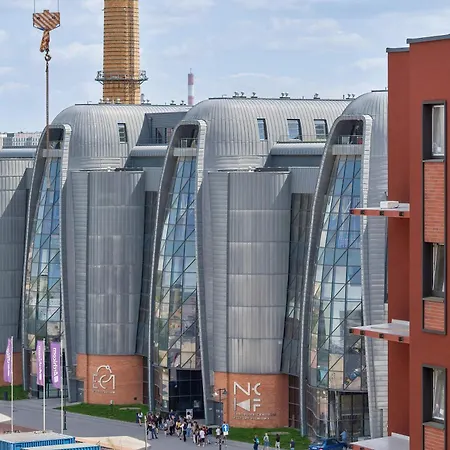 Air-conditioned With A Balcony In The Centre By Renters Appartamento
